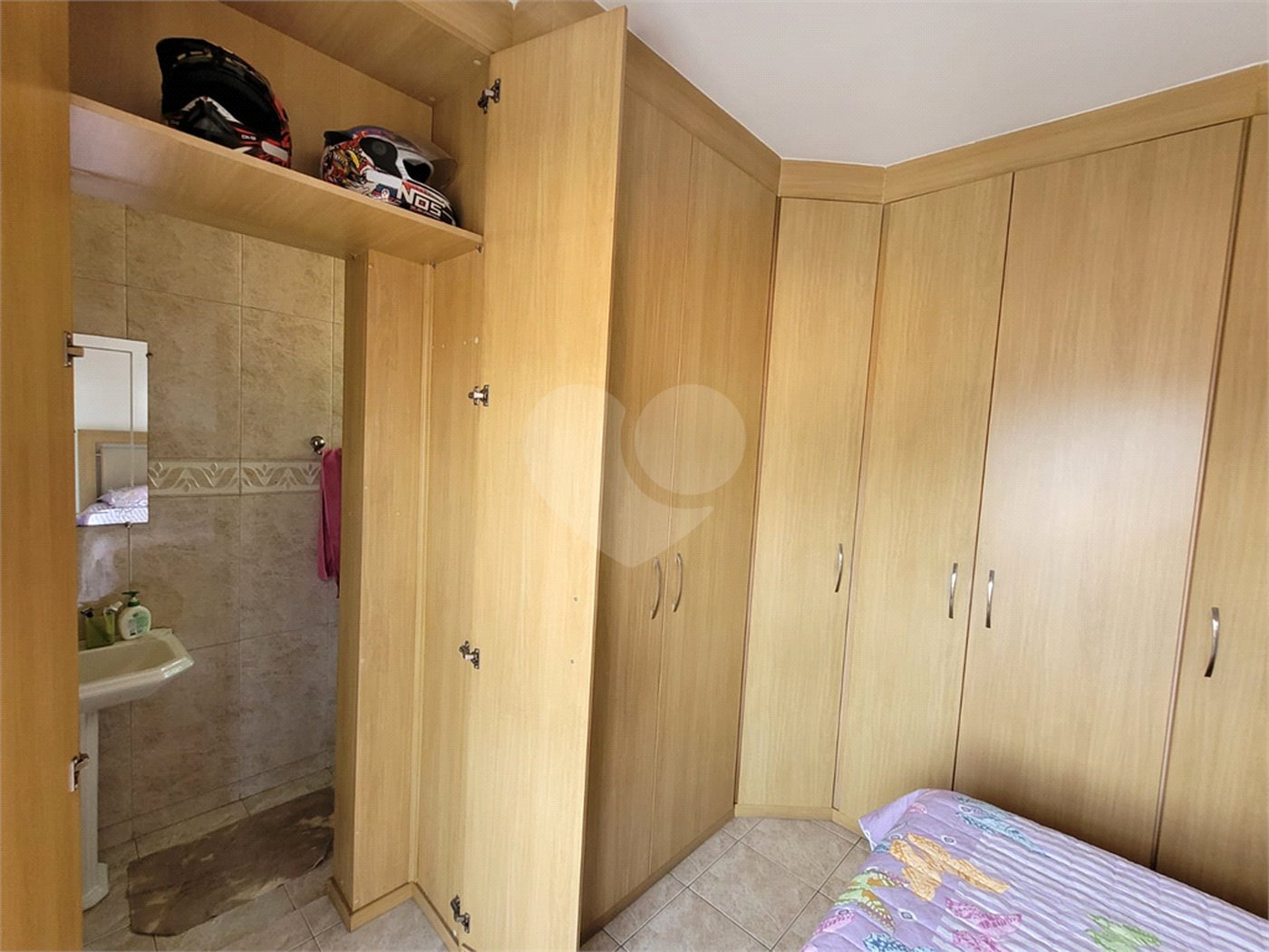 Sobrado à venda com 3 quartos, sendo 1 suíte, em Vila dos Remédios, São Paulo, SP