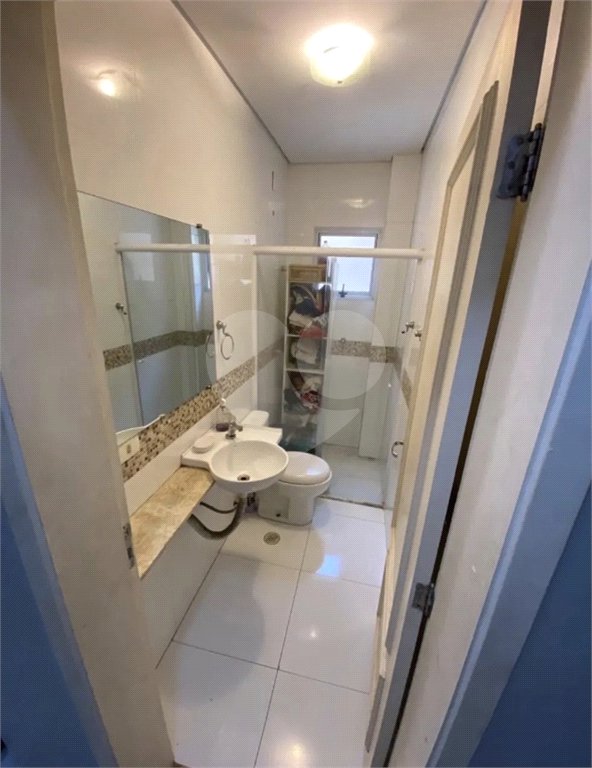 Sobrado à venda com 5 quartos em Santa Maria, Osasco, SP