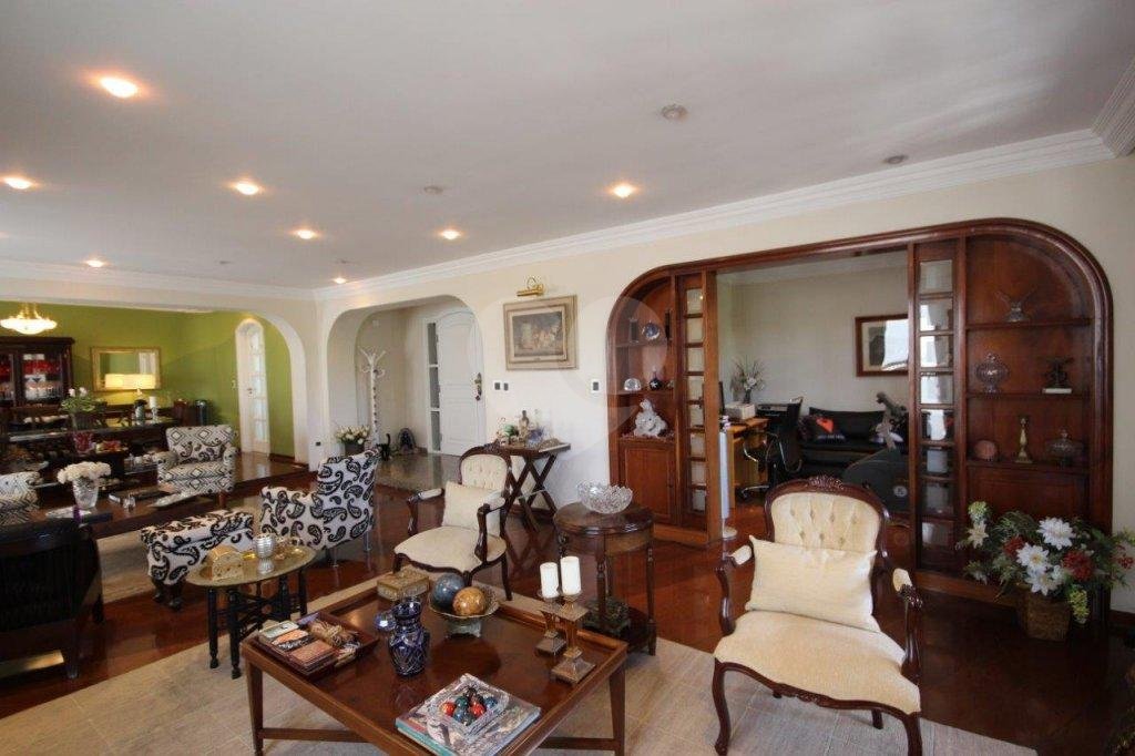 Apartamento à venda com 4 suítes em Vila Clementino, São Paulo, SP