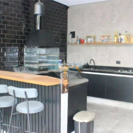 Sobrado à venda com 3 suítes em Vila Milton, Guarulhos, SP