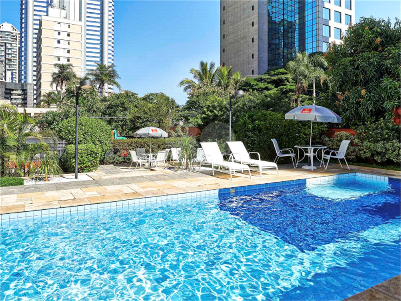 Apartamento à venda com 2 suítes em Cidade Monções, São Paulo, SP
