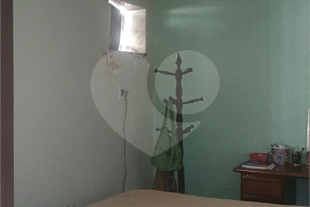 Casa à venda com 4 quartos em Santíssimo, Rio de Janeiro, RJ
