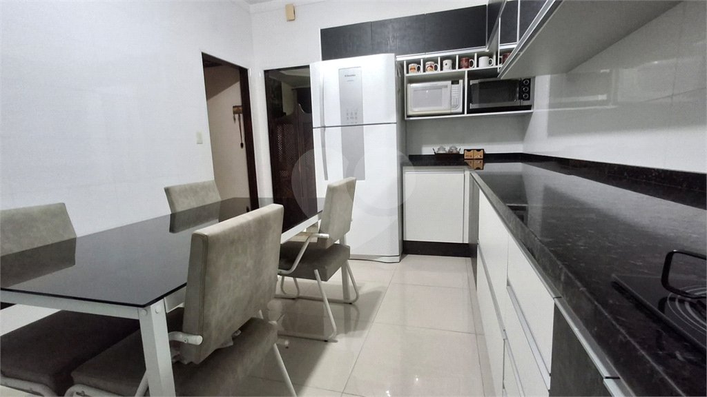 Casa à venda com 2 quartos, sendo 1 suíte, em Vila Assis, Sorocaba, SP