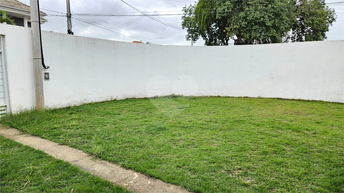 Casa à venda com 2 suítes no condomínio Loteamento Monte Libano, Rio de Janeiro - RJ