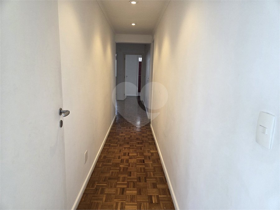Apartamento à venda com 2 suítes em Cerqueira César, São Paulo, SP