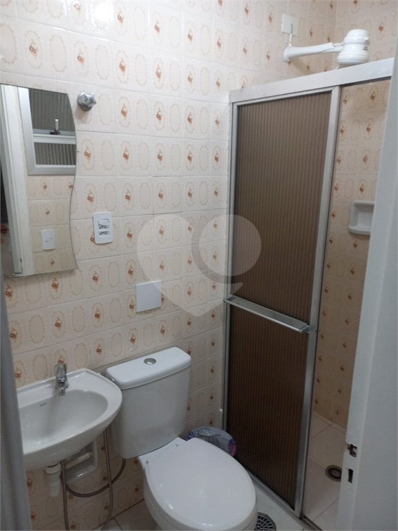 Apartamento à venda com 3 quartos, sendo 1 suíte, em Tortuga, Guarujá, SP