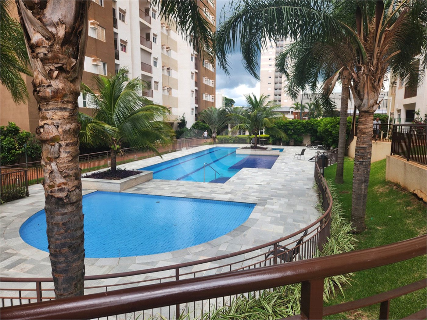 Apartamento à venda com 3 quartos, sendo 1 suíte, em Jardim dos Manacás, Araraquara, SP