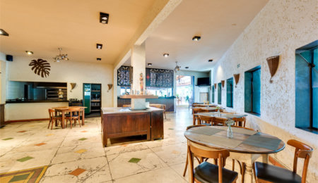 Casa à venda com 4 quartos em Chácara Santo Antônio, São Paulo, SP