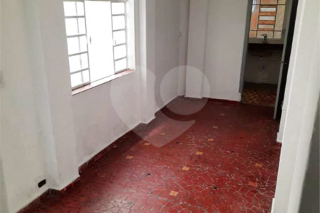 Sobrado à venda com 2 quartos, sendo 1 suíte, em Vila Monumento, São Paulo, SP