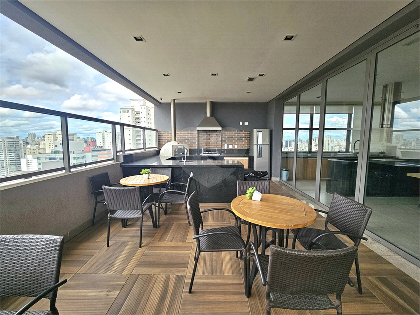 Apartamento à venda com 2 suítes em Vila Clementino, São Paulo, SP