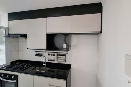 Apartamento à venda ou para alugar com 2 quartos em Parque Vitória, São Paulo, SP