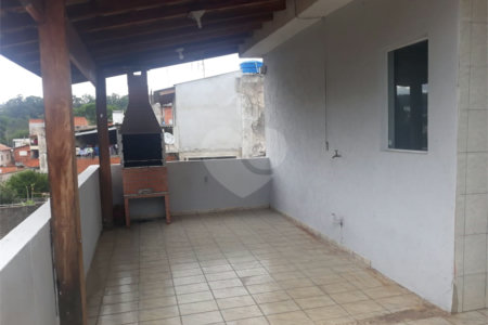 Casa Térrea à venda com 4 quartos, sendo 1 suíte, em Nova Mairinque, Mairinque, SP