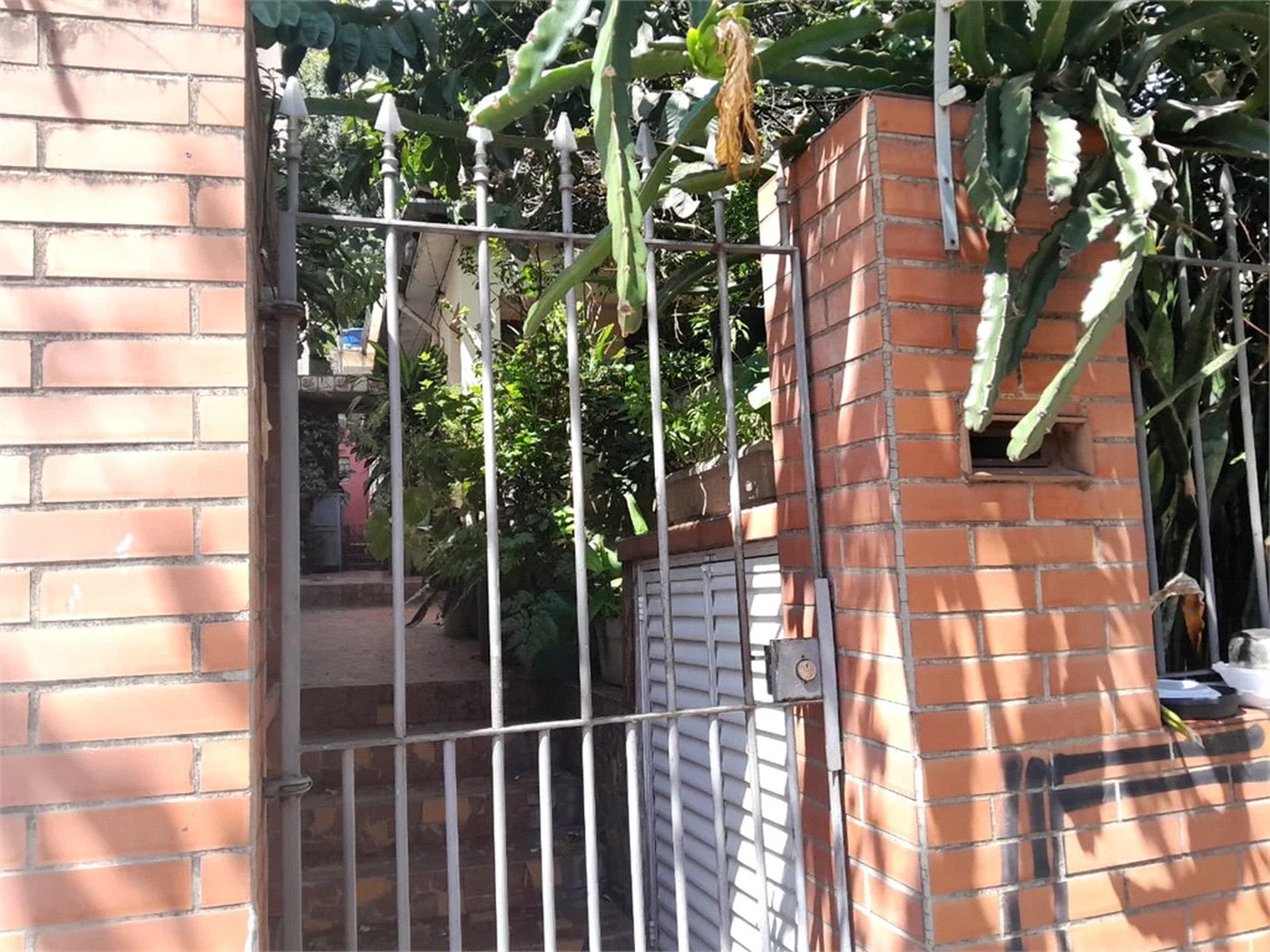 Casa à venda com 4 quartos em Vila Ipojuca, São Paulo, SP