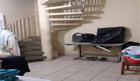 Sobrado à venda com 4 quartos em Parque Edu Chaves, São Paulo, SP