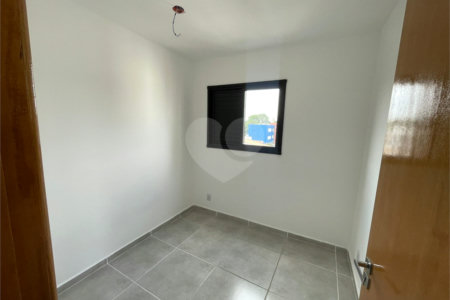 Apartamento à venda com 2 quartos em Vila Guilhermina, São Paulo, SP