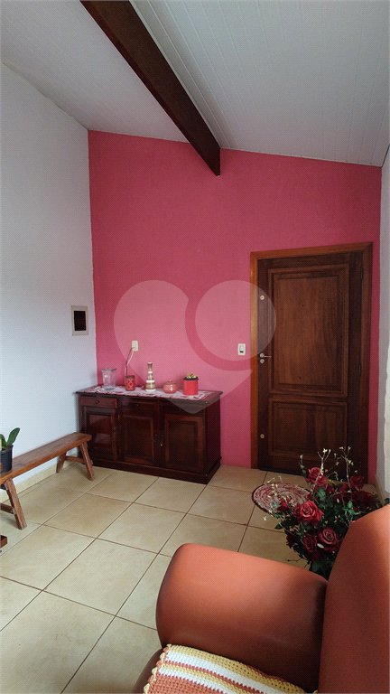 Casa à venda com 3 quartos, sendo 1 suíte, em Vila Santa Helena, Atibaia, SP