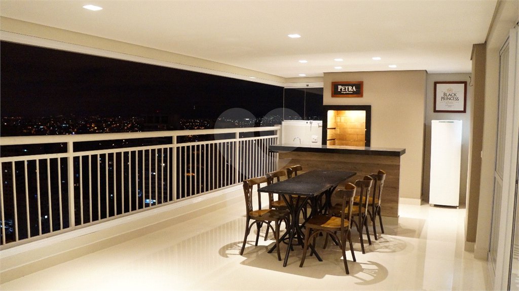Apartamento à venda com 3 suítes em Santa Teresinha, São Paulo, SP