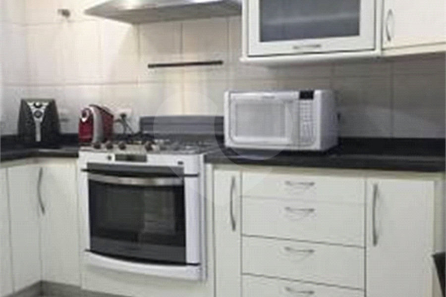 Casa à venda com 4 quartos, sendo 3 suítes,  no condomínio Residencial Nova Cantareira, São Paulo - SP