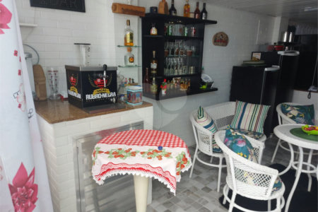 Casa à venda com 4 quartos, sendo 2 suítes, em Campo Grande, Rio de Janeiro, RJ