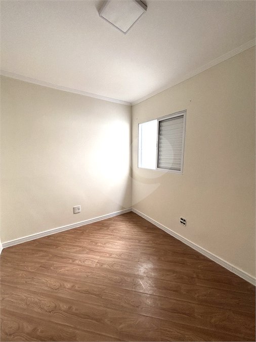 Sobrado à venda com 3 quartos, sendo 1 suíte, em Vila Invernada, São Paulo, SP