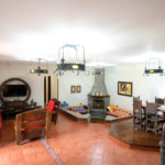 Casa à venda ou para alugar com 5 quartos, sendo 2 suítes, no condomínio Restinga Verde, São Roque - SP