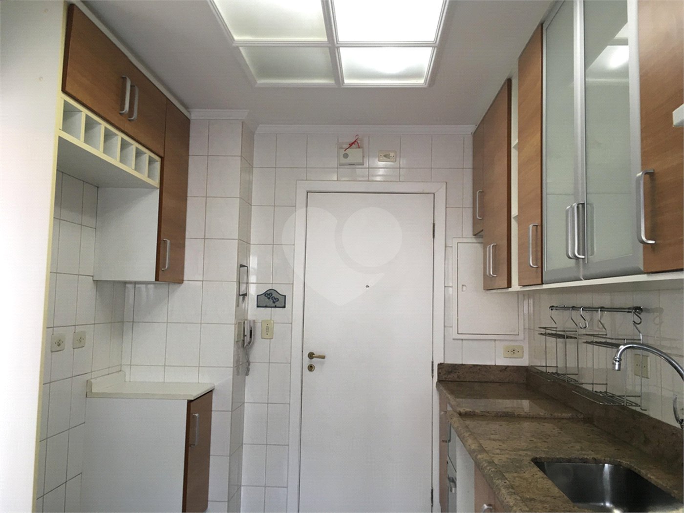 Cobertura à venda com 2 quartos, sendo 1 suíte, em Santa Teresinha, São Paulo, SP