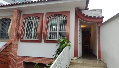 Sobrado para alugar com 3 quartos, sendo 1 suíte,  em Tremembé, São Paulo, SP