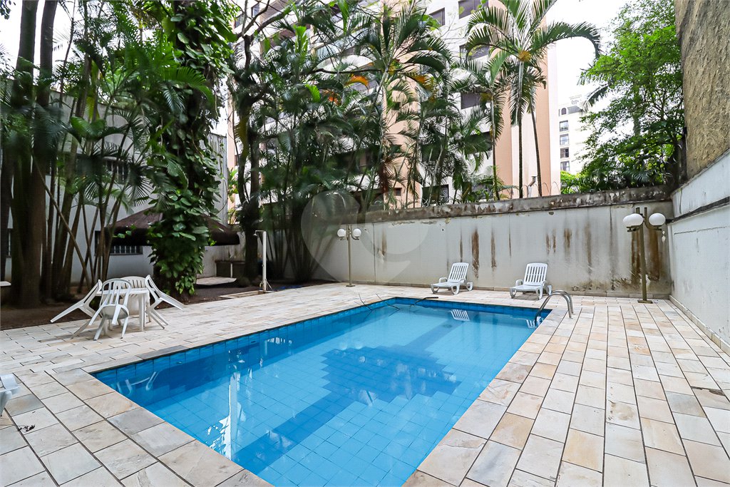 Apartamento à venda com 4 quartos, sendo 2 suítes, em Vila Morumbi, São Paulo, SP
