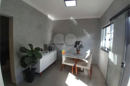 Casa à venda com 3 quartos, sendo 1 suíte, em Jardim Wanel Ville V, Sorocaba, SP
