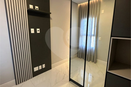 Apartamento à venda com 3 suítes em Jardim das Acácias, São Paulo, SP