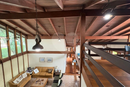 Casa à venda com 4 quartos, sendo 2 suítes,  no condomínio Vivendas do Lago, Sorocaba - SP