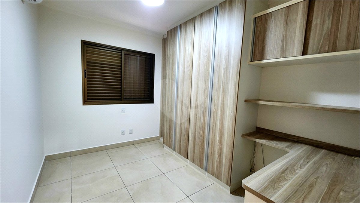 Apartamento à venda com 2 quartos, sendo 1 suíte, no Centro, Araraquara, SP