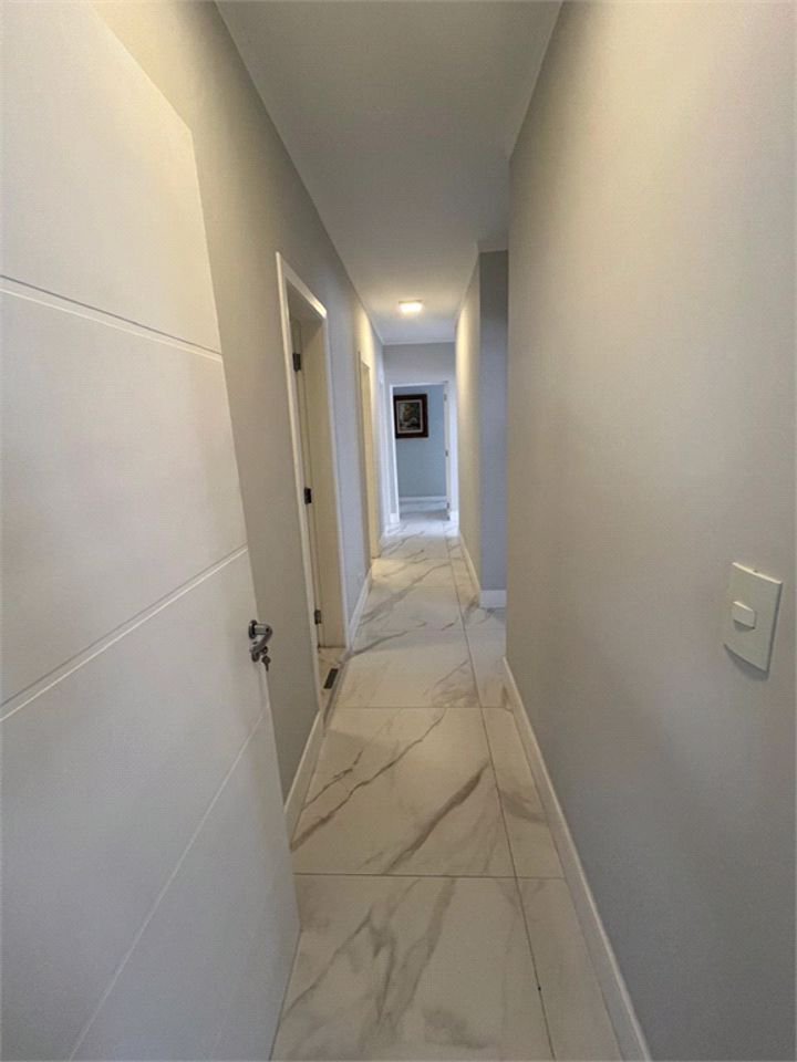 Apartamento Residencial à venda, Gonzaga, Santos - AP0199.