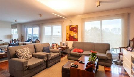 Apartamento à venda com 4 quartos, sendo 2 suítes,  em Alto de Pinheiros, São Paulo, SP