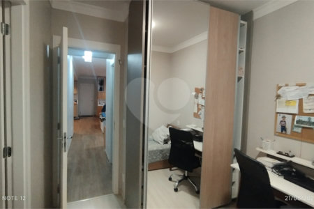 Apartamento à venda ou para alugar com 3 suítes em Vila Anastácio, São Paulo, SP
