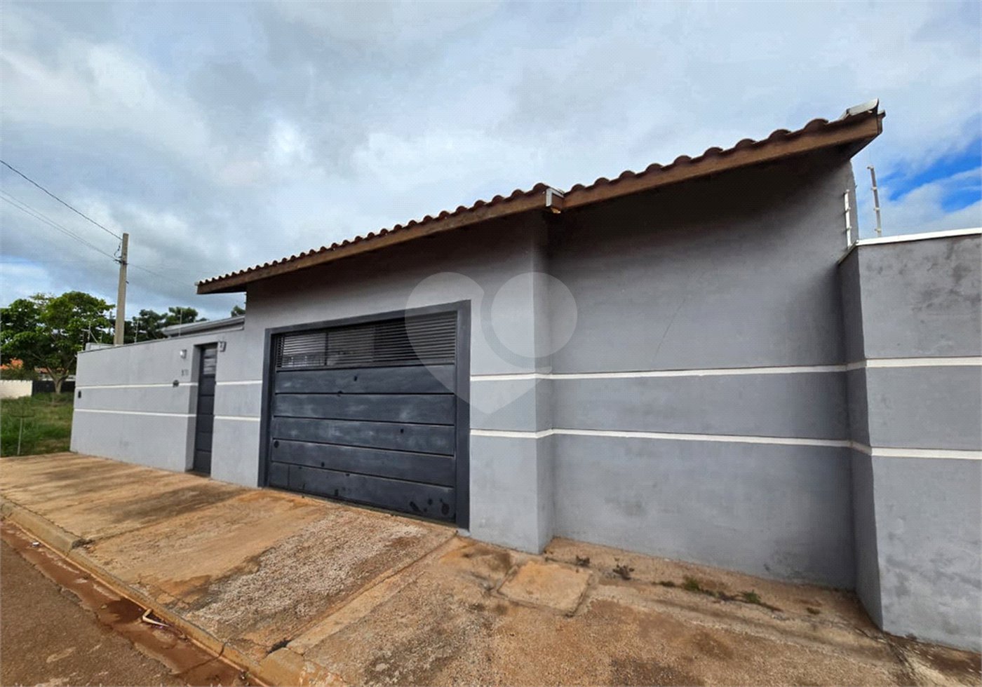 Casa à venda com 3 quartos, sendo 1 suíte,  em Portal dos Pinheiros II, Itapetininga, SP