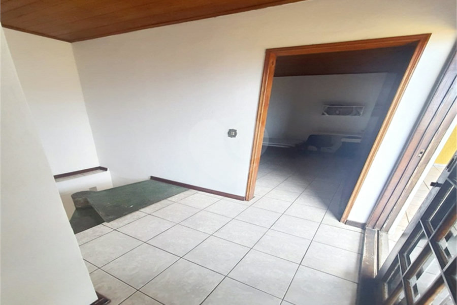 Casa à venda com 4 quartos em Jardim Almeida Prado, Guarulhos, SP