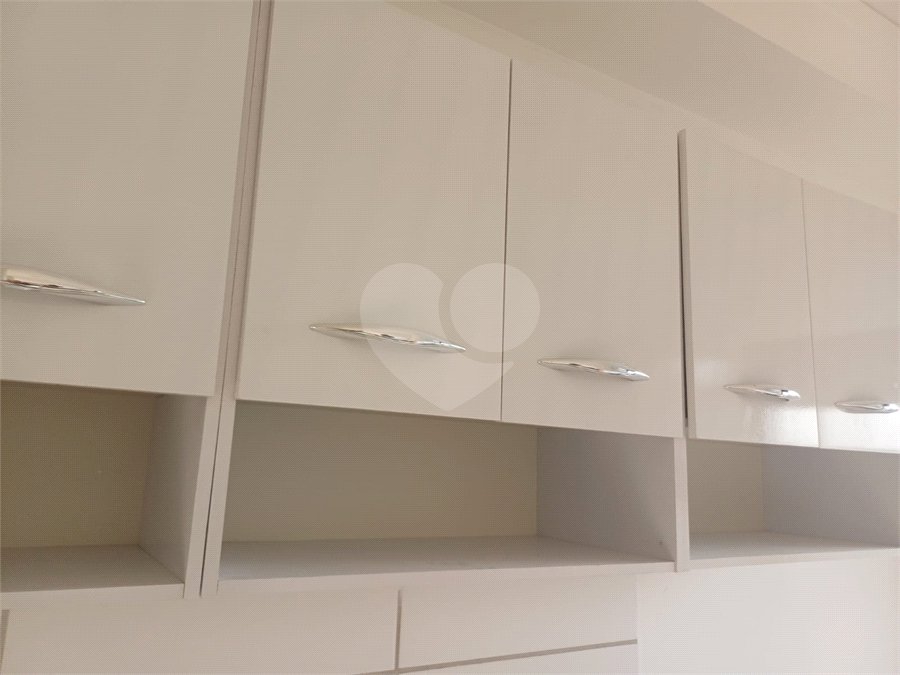 Apartamento à venda com 2 quartos em Lageado, Cotia, SP