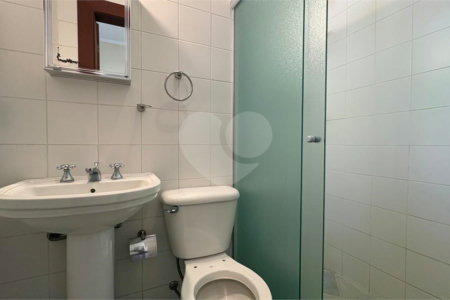 Casa à venda com 4 suítes no condomínio Vivendas do Lago, Sorocaba - SP