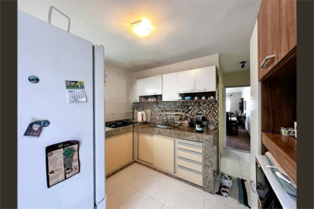 Casa à venda com 3 quartos em Jardim Monte Azul, São Paulo, SP