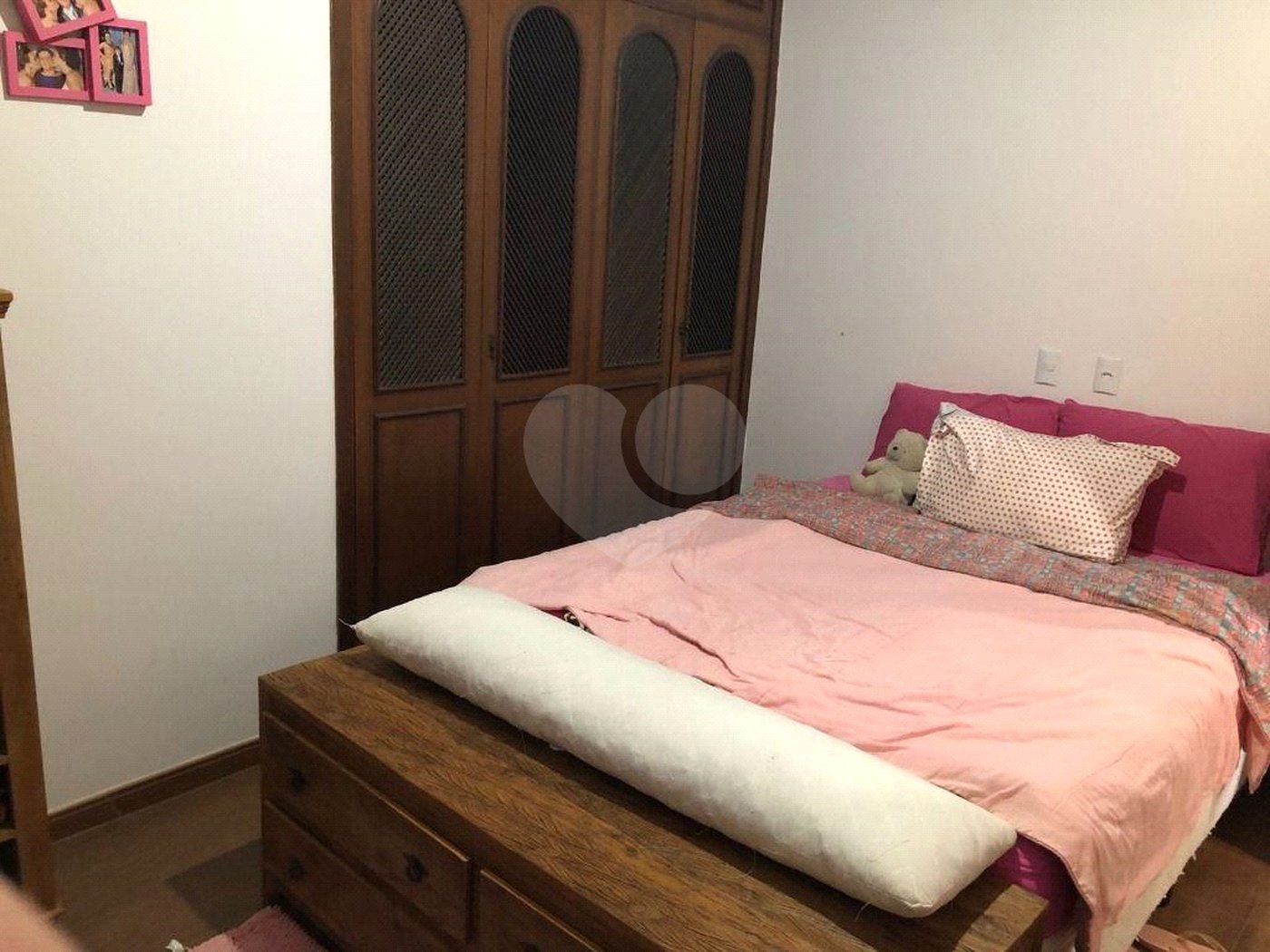 Casa à venda com 4 quartos em Bosque, Vinhedo, SP