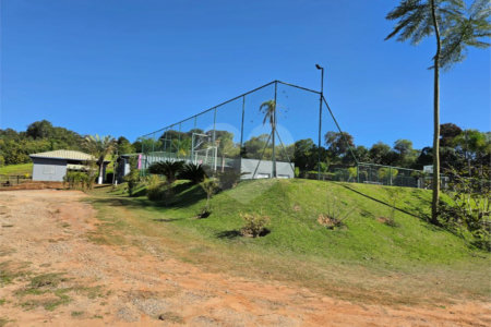Terreno à venda no condomínio Village Araçoiaba, Araçoiaba da Serra - SP