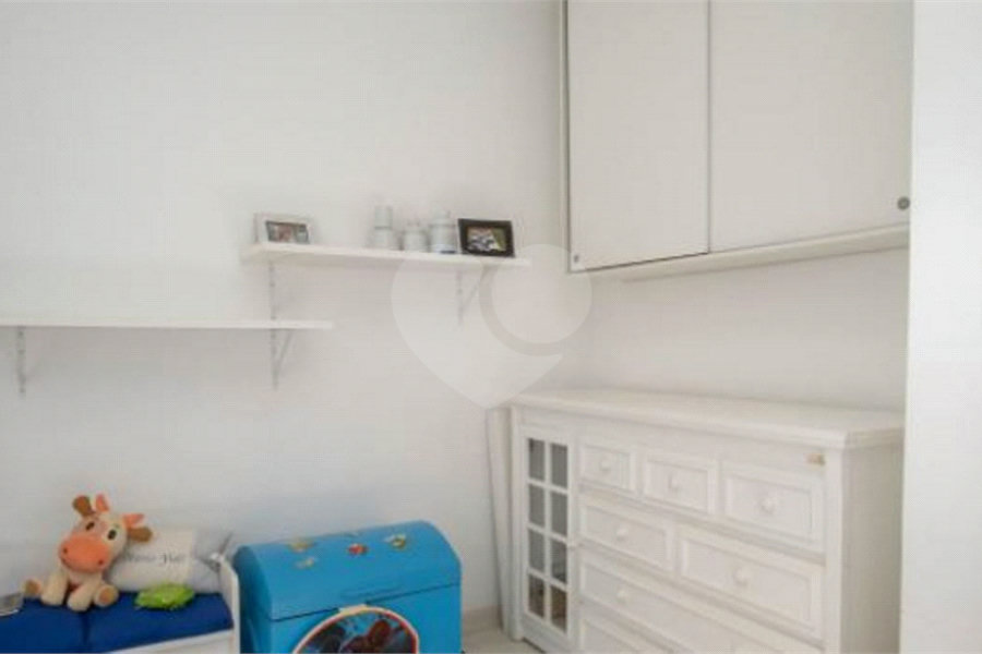 Casa à venda com 2 quartos, sendo 1 suíte, no condomínio Tulipa 3, São Paulo - SP