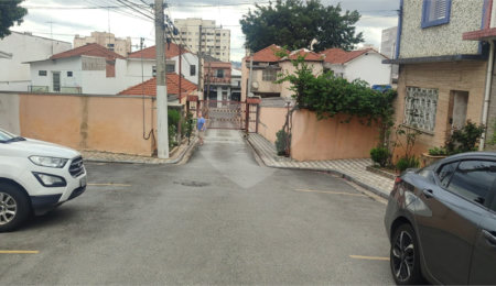 Casa à venda com 3 quartos, sendo 1 suíte,  em Santana, São Paulo, SP