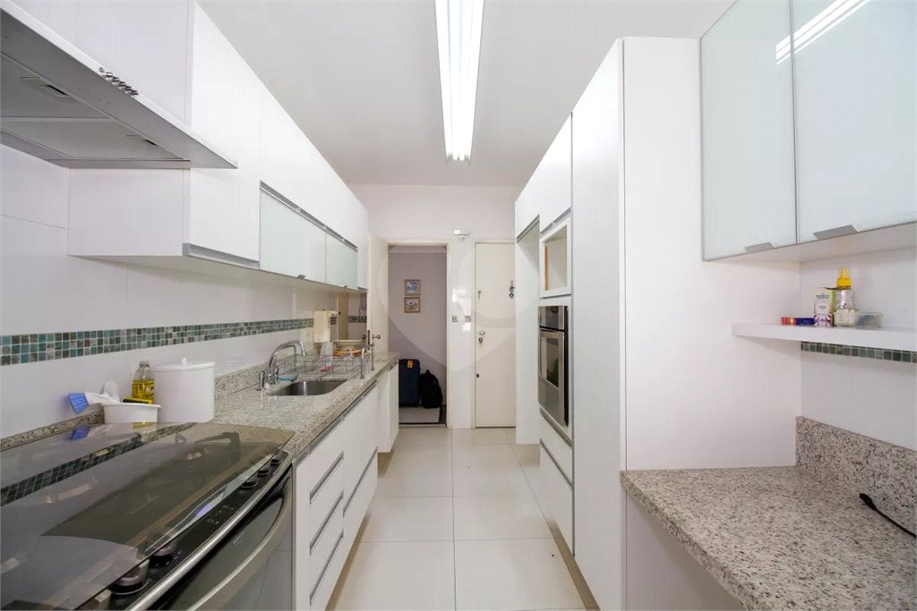 Apartamento à venda ou para alugar com 3 quartos, sendo 1 suíte,  em Sumarezinho, São Paulo, SP