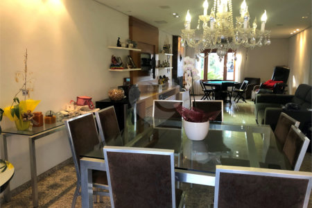 Casa à venda com 3 quartos, sendo 2 suítes,  no condomínio Aruã, Mogi das Cruzes - SP