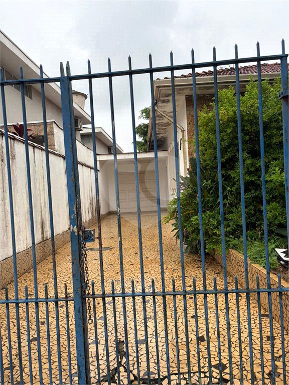 Casa à venda com 3 quartos em Bela Aliança, São Paulo, SP