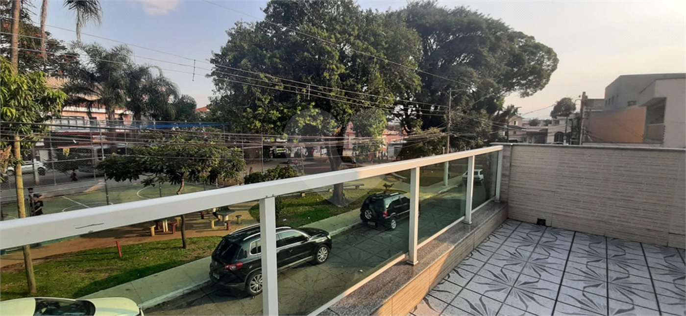 Sobrado à venda com 5 quartos em Vila Cunha Bueno, São Paulo, SP