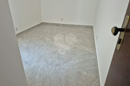Casa à venda com 2 quartos em Jardim J S Carvalho, Sorocaba, SP