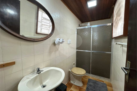 Casa em condomínio à venda com 2 quartos, sendo 1 suíte, em Ogiva, Cabo Frio, RJ